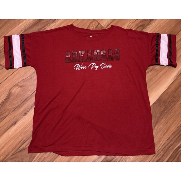 Arkansas Razorbacks Women’s T-Shirt Size XL Red Glitter WPS Colosseum NCAA Tee - Picture 1 of 12